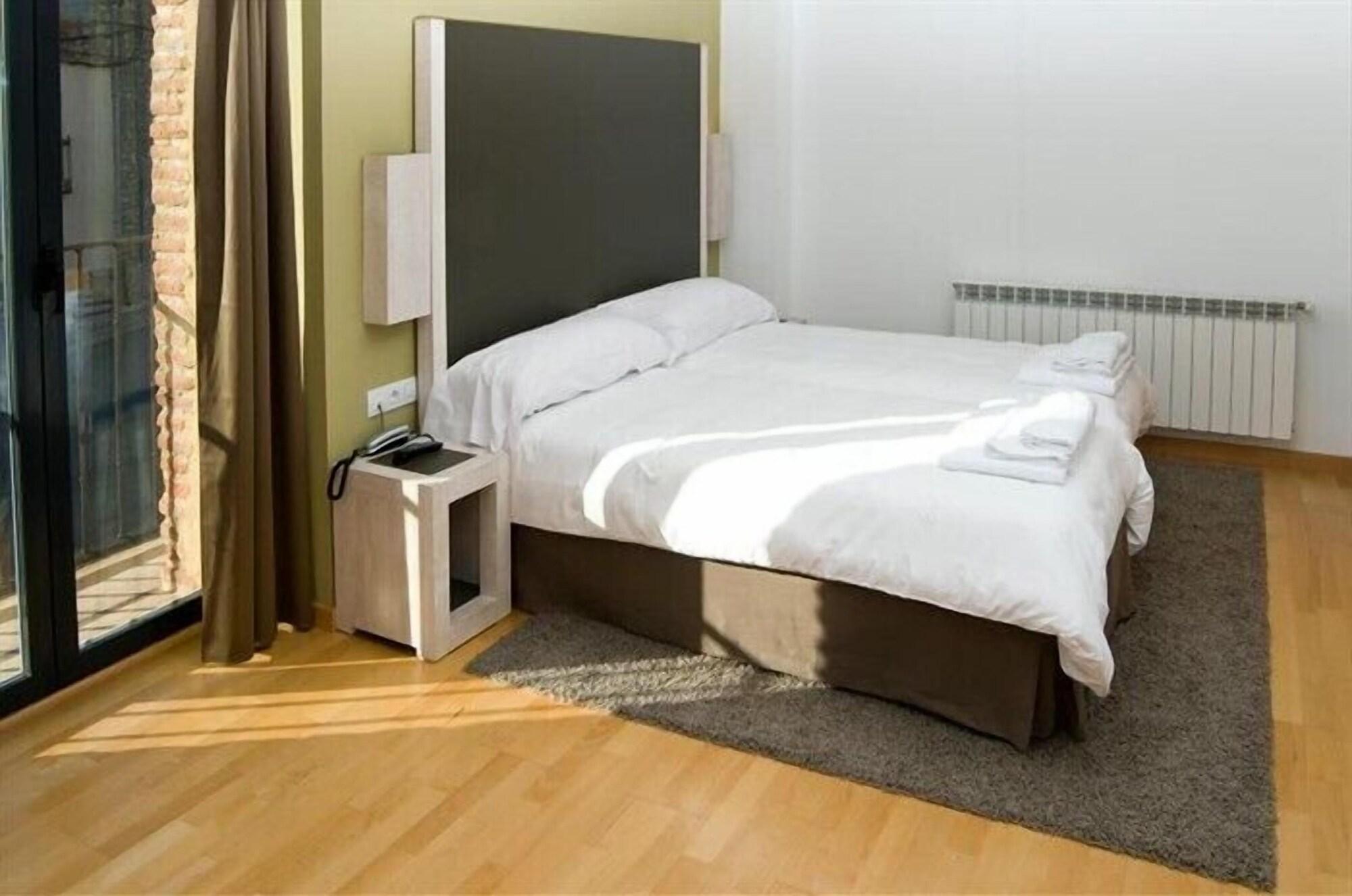 Hospedium Hotel Convento De Santa Ana Atienza Extérieur photo