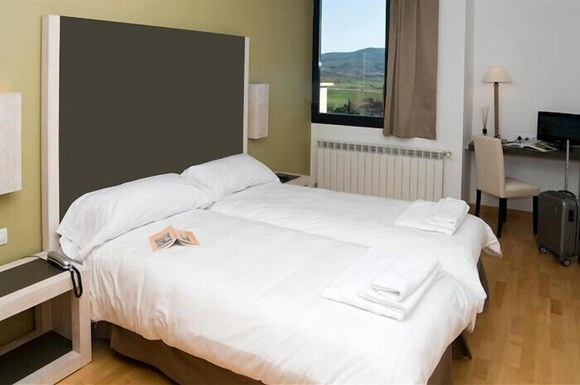 Hospedium Hotel Convento De Santa Ana Atienza Extérieur photo